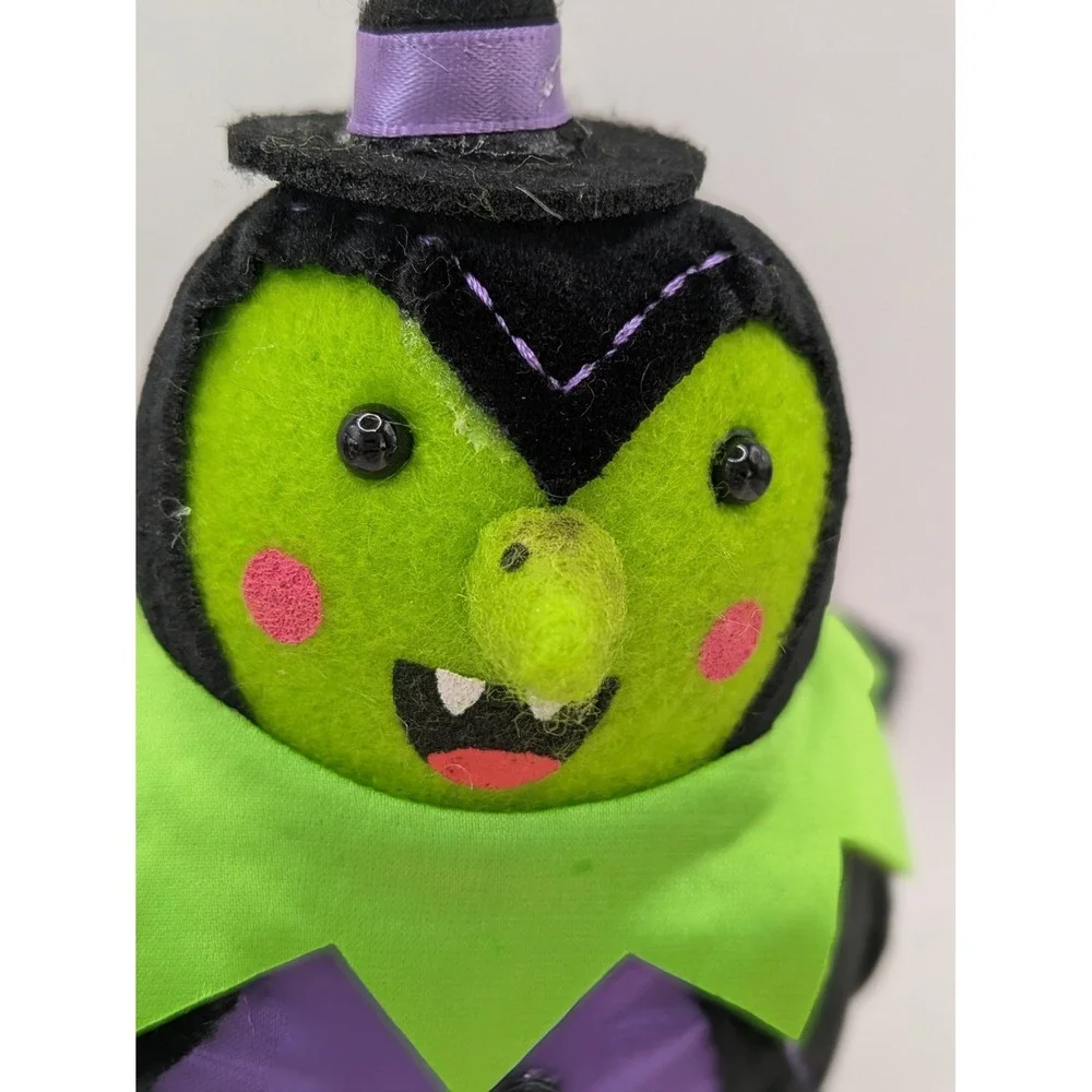 Target Halloween Bird Complete Set 8- X Ray Glitters Pawson Gourdon Hoodie 2024‎